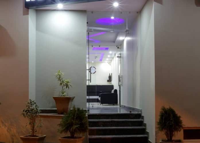 Hotel Galaxy, New Delhi 1